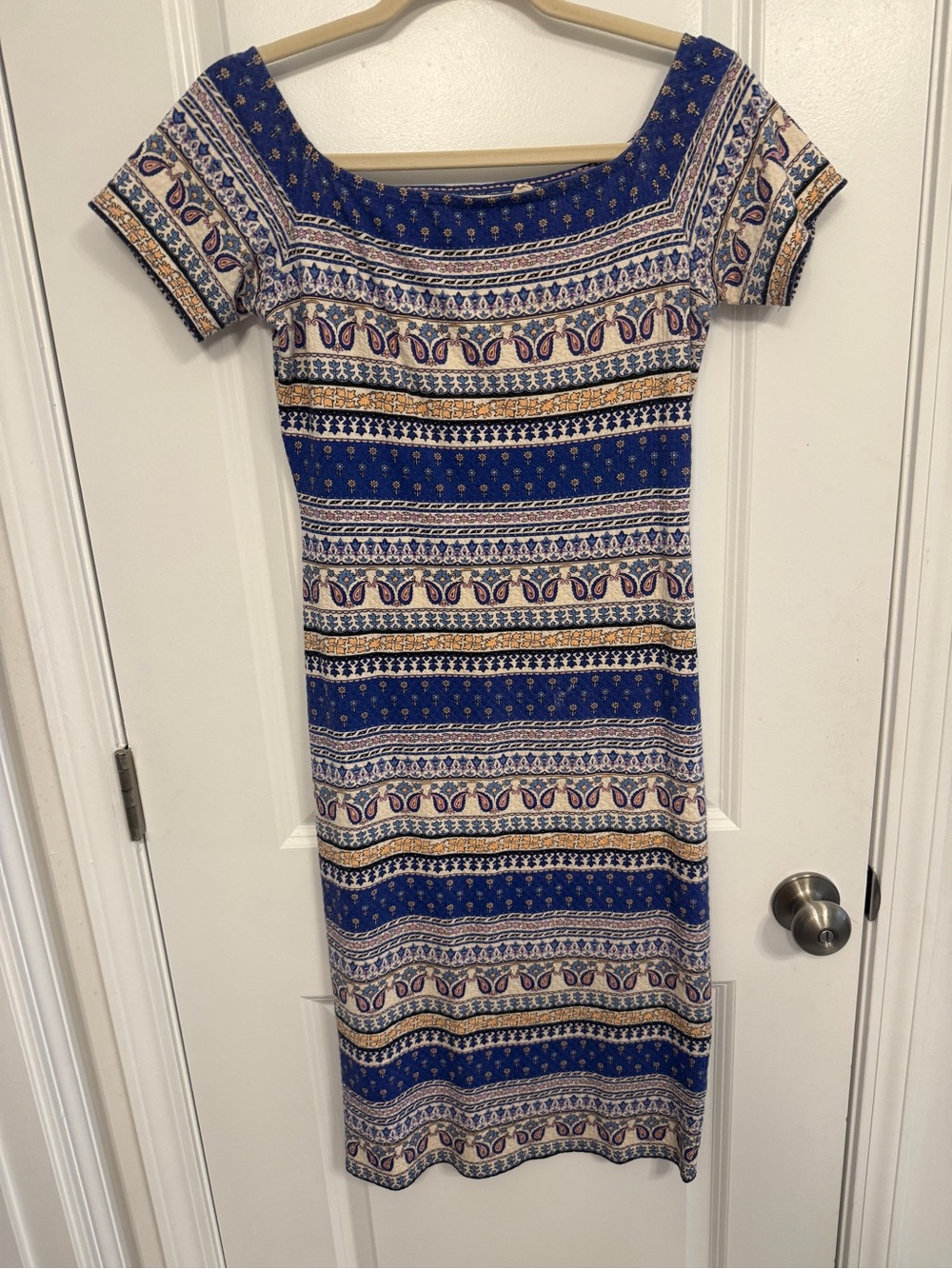 Chelsea and Violet Women's Dress